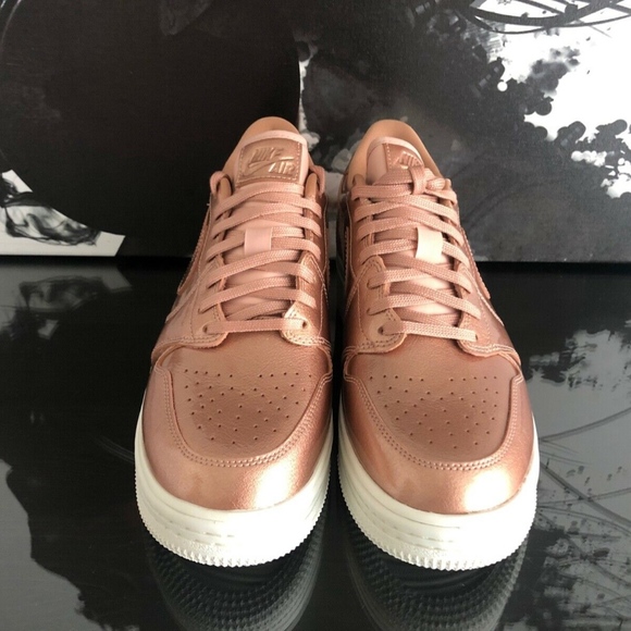 WOMENS NIKE AIR JORDAN 1 RETRO LOW LIFTED | NEW - Picture 2 of 7